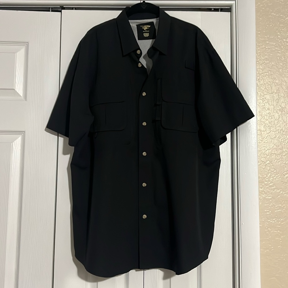NWOT Men’s Reel Legends Black Casual Button Down Shirt Size L